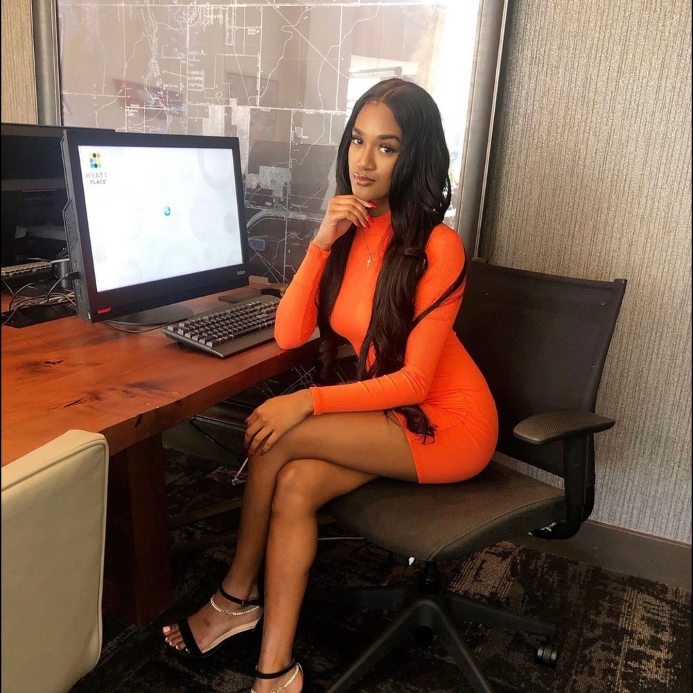 Fashion Nova turtle neck// tight fitted dress